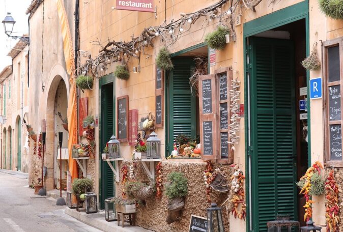 visiting Mallorca year round