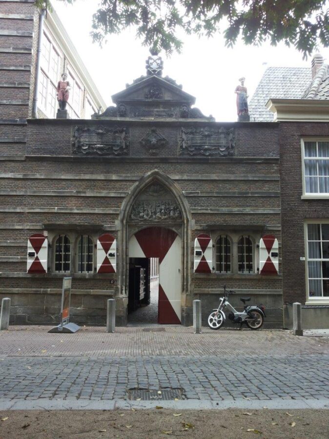 picture of a 1583 orphanage in Leiden picture of a 1583 orphanage in Leiden