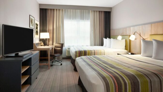 best hotels near disneyland for families