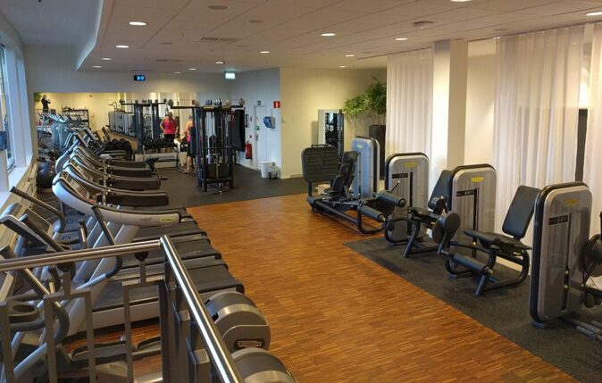 what to do in Arlanda airport: go to the hotel gym what to do in Arlanda airport: go to the hotel gym