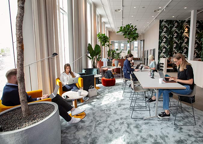 using a business lounge on a layover in Stockholm using a business lounge on a layover in Stockholm