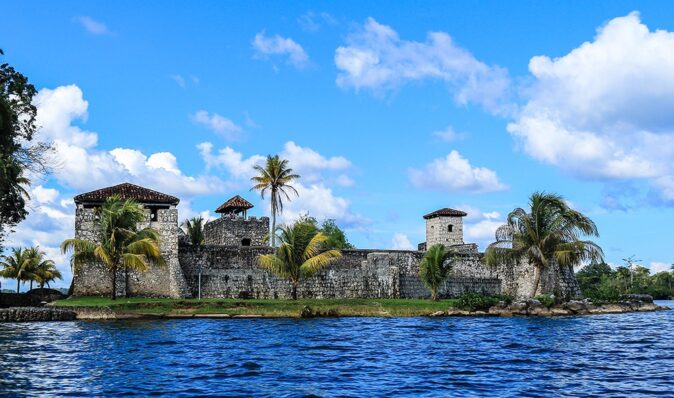 must see places in Guatemala: Rio Dulce must see places in Guatemala: Rio Dulce