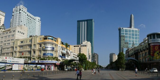 living in Vietnam living in Vietnam
