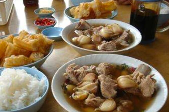 Food to try in Singapore: Bak Kut Teh Food to try in Singapore: Bak Kut Teh