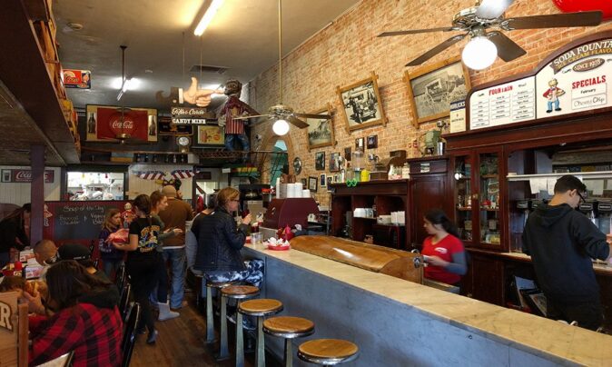 Best day trip from San Diego: visit Julian a diner in Julian