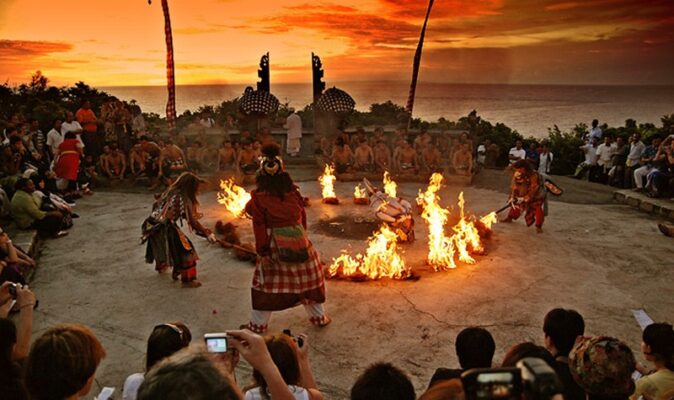 Top 10 things to do in Indonesia: watch Balinese dance
