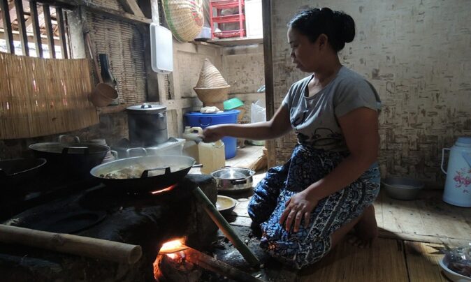 What to do in Indonesia: take an Indonesian cooking class