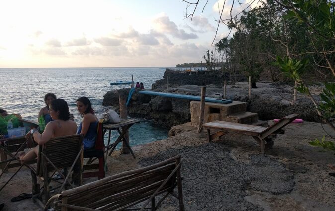 Cool bar with great sunset views on San Andres Island Cool bar with great sunset views on San Andres Island