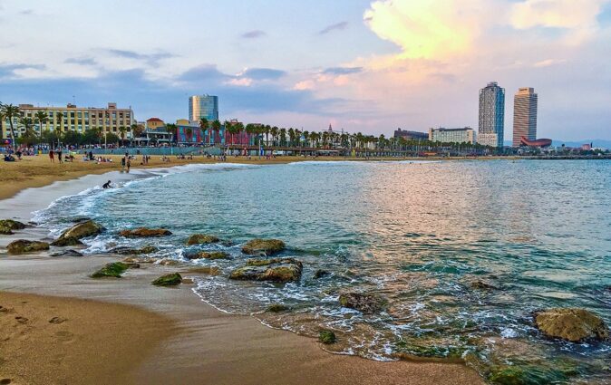 Barcelona's beautiful beach - Interview with an expat about living in Barcelona Barcelona's beautiful beach - Barcelona life
