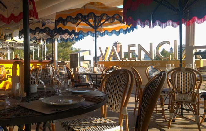 Good rooftop bars in Valencia: Atic Good rooftop bars in Valencia: Atic