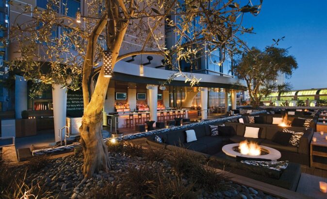 Good rooftop bar in San Diego: Float at Hard Rock Hotel Good rooftop bar in San Diego: Float at Hard Rock Hotel