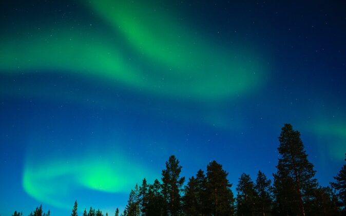 What are northern lights or aurora borealis - seeing the northern lights in Lapland What are northern lights or aurora borealis - seeing the northern lights in Lapland