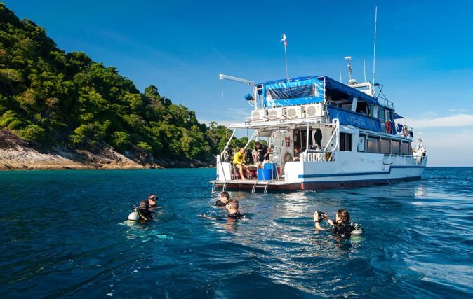 multi-day diving trips to the Similan Islands, Thailand