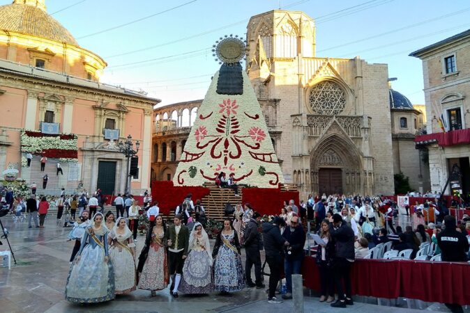 What to know about the Fallas festival in Valencia - Ofrenda de Flores
