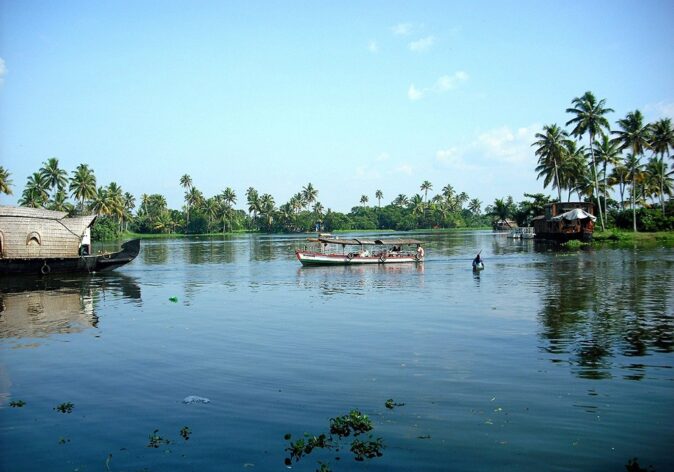 Kerala highlights: places not to miss in Kerala - Backwaters Kerala highlights: places not to miss in Kerala - Backwaters