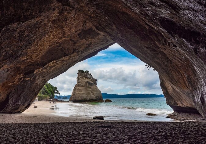 Cathedral Cove, part of the New Zealand North Island itinerary: 7 days or more Cathedral Cove, part of the New Zealand North Island itinerary: 7 days or more
