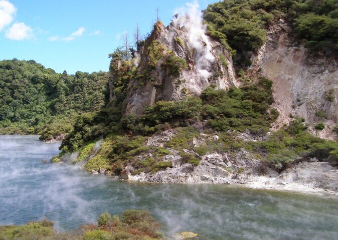 Waimangu - New Zealand North Island itinerary Waimangu - New Zealand North Island itinerary