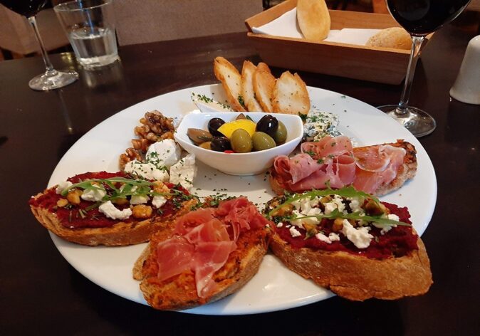 where to eat in Vilnius: Bistro 18