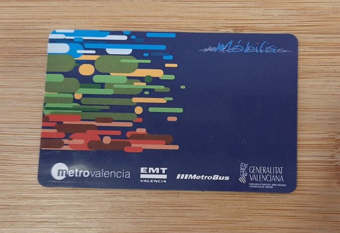 the Valencia metro card