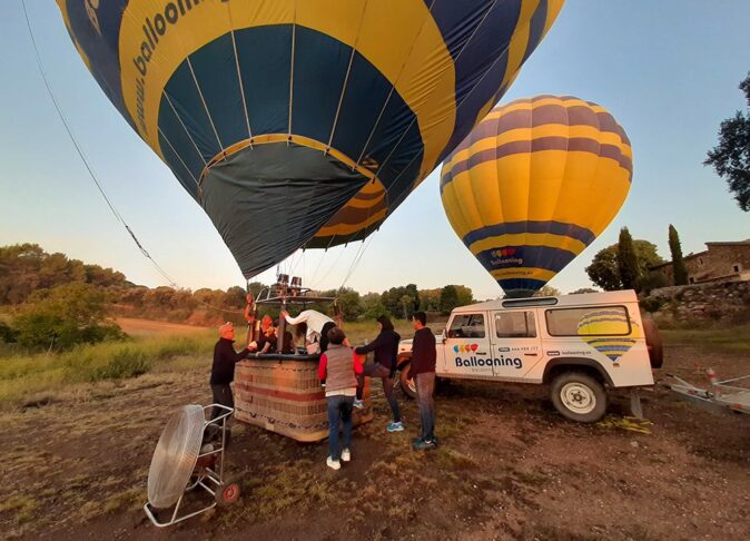 Getting ready for our hot air balloon rides! Barcelona, Spain Getting ready for our hot air balloon rides! Barcelona, Spain