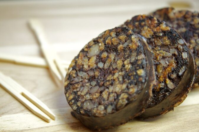 sliced morcilla de burgos