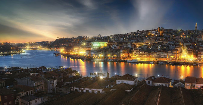 Porto by night Porto by night