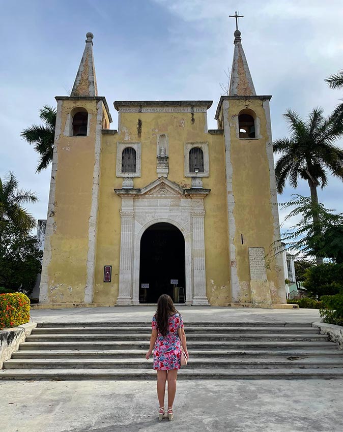 Melissa in front of a church in Merida