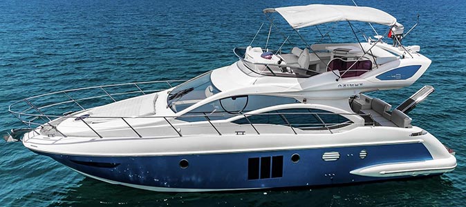 a smaller luxury yacht rental in Dubai a smaller luxury yacht rental in Dubai