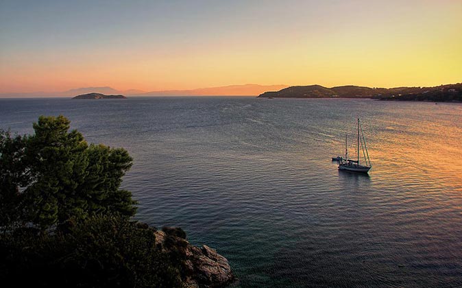sunset while sailing in Greece