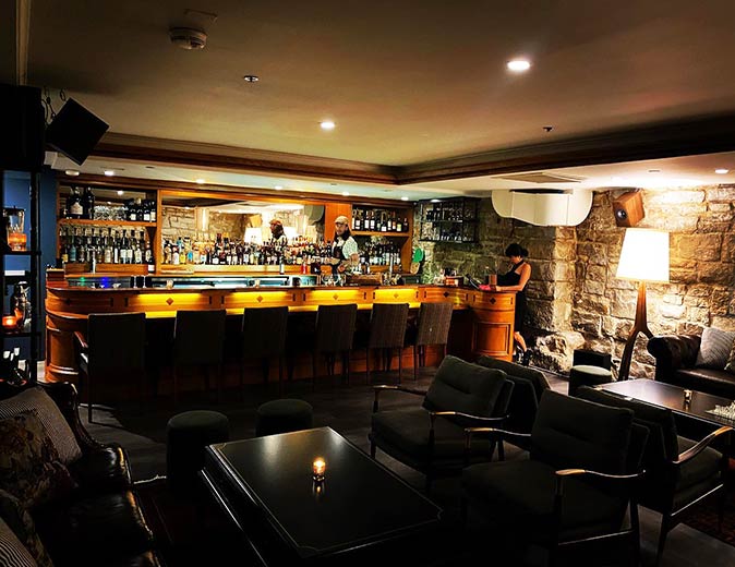 Watershed bar in Chicago