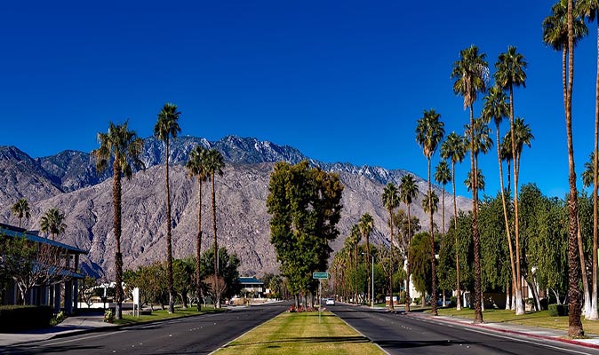 a day trip from Los Angeles to Palm Springs
