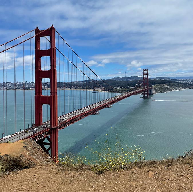 the iconic Golden Gate Bridge on a cloudy day