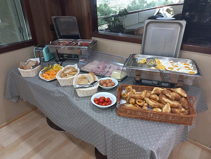A breakfast buffet on board a cruise