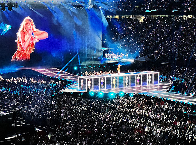 Taylor Swift at Gillette Stadium, Boston Taylor Swift perfroming at a crowded Gillette stadium