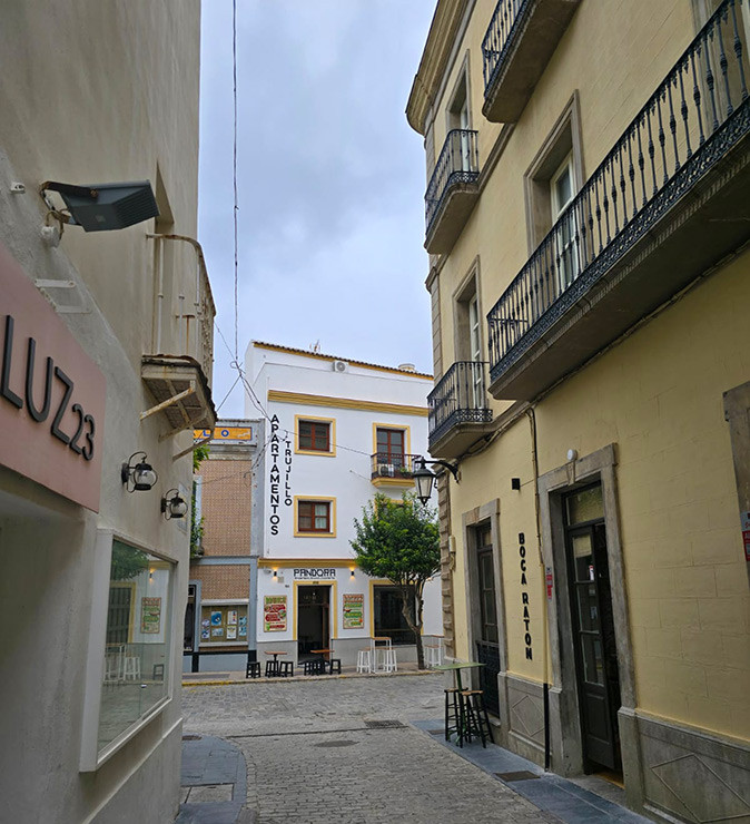 Renting an apartment in Tarifa, Spain White and beige apartment buildings in a typical Spanish town