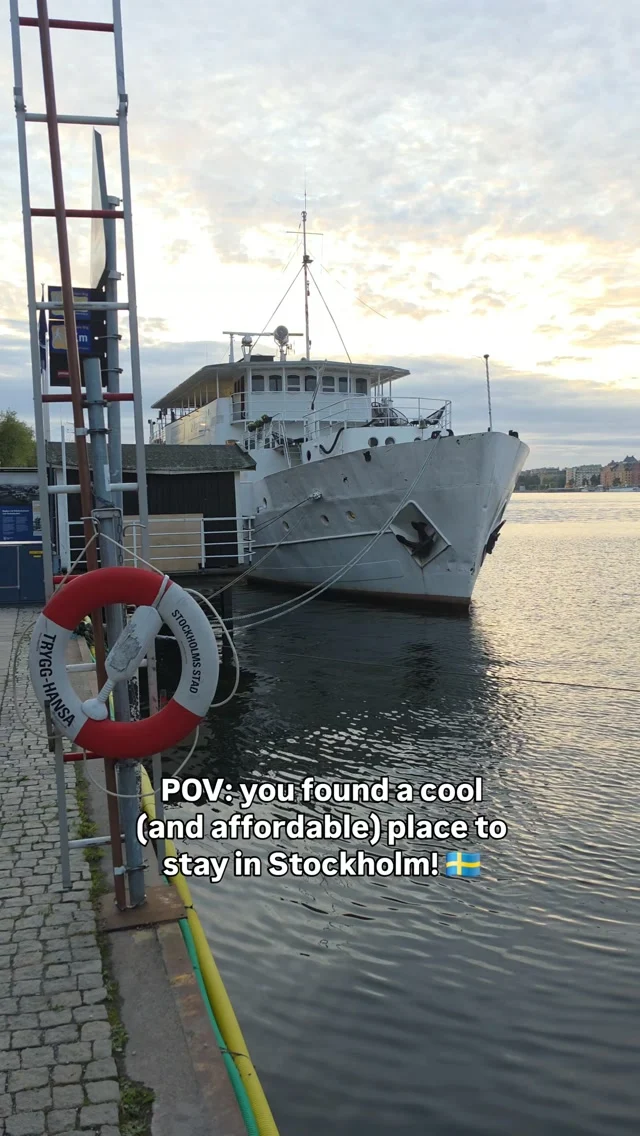 Looking for a unique but affordable place to stay in Stockholm? 🇸🇪

I found this slightly unusual option: Rygerfjord Hotel & Hostel, a floating hotel made up of three boats right in central Stockholm. 🚢

It’s located on Söder Mälarstrand, with both Gamla Stan (Stockholm’s Old Town) and Södermalm within walking distance.

And of course the unique part is that you get to sleep on a boat! ⚓️

There are different types of cabins, from more basic rooms with shared bathrooms to rooms with private bathrooms and nice city views. Or book the suite if you want a luxury boat experience! 😍

There’s also a restaurant and bar on board, a nice lounge and a deck where you can enjoy the views over Stockholm.

So if you want unique accommodation in Stockholm that doesn't have the price tag of some of the city's more traditional hotels, I'd definitely recommend this place!

🛏 @rygerfjordhotell 
🚢 Floating hotel
📍 Södermalm / Söder Mälarstrand
🏙️ Walking distance to Gamla Stan and central Stockholm

#stockholm #sweden 
#citytrip #uniquehotels